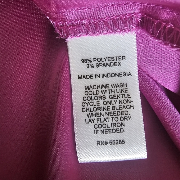 Express Womens XS Blouse Fuchsia Pink Flowy Tunic Top Criss Cross - Picture 7 of 7